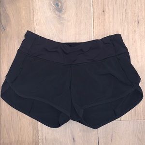 lululemon black sports shorts